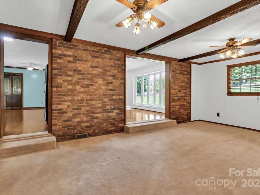 182 Freedom Mill Road, Gastonia, NC 28052.  MLS# CAR4248955, YatesRealty ID 8639. 