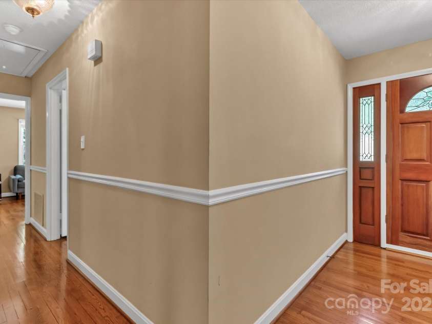 182 Freedom Mill Road, Gastonia, NC 28052.  MLS# CAR4248955, YatesRealty ID 8639. 