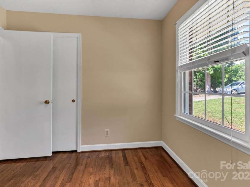 182 Freedom Mill Road, Gastonia, NC 28052.  MLS# CAR4248955, YatesRealty ID 8639. 