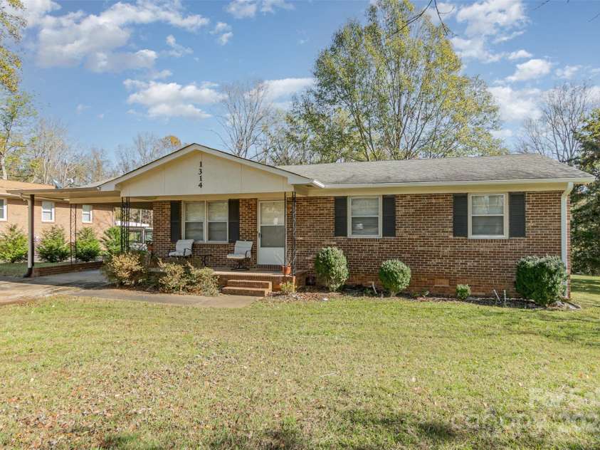 1314 Frederick Street, Shelby, NC 28150.  MLS# CAR4203089, YatesRealty ID 864. 