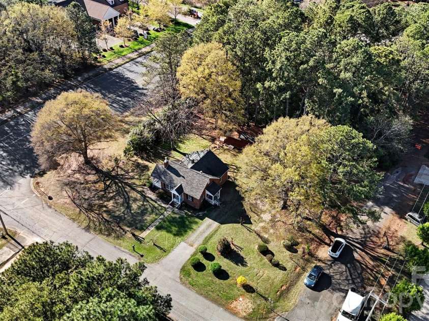 198 Glenwood Drive, Rock Hill, SC 29732.  MLS# CAR4358190, YatesRealty ID 8641. 