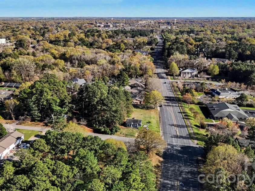 198 Glenwood Drive, Rock Hill, SC 29732.  MLS# CAR4358190, YatesRealty ID 8641. 