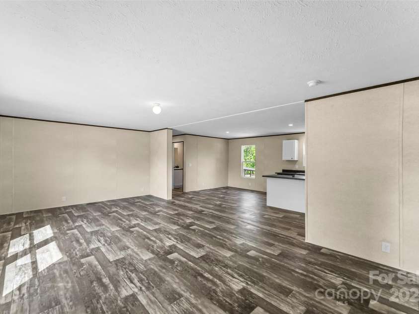 808 Vine Arden Road, Morganton, NC 28655.  MLS# CAR4251909, YatesRealty ID 8644. 