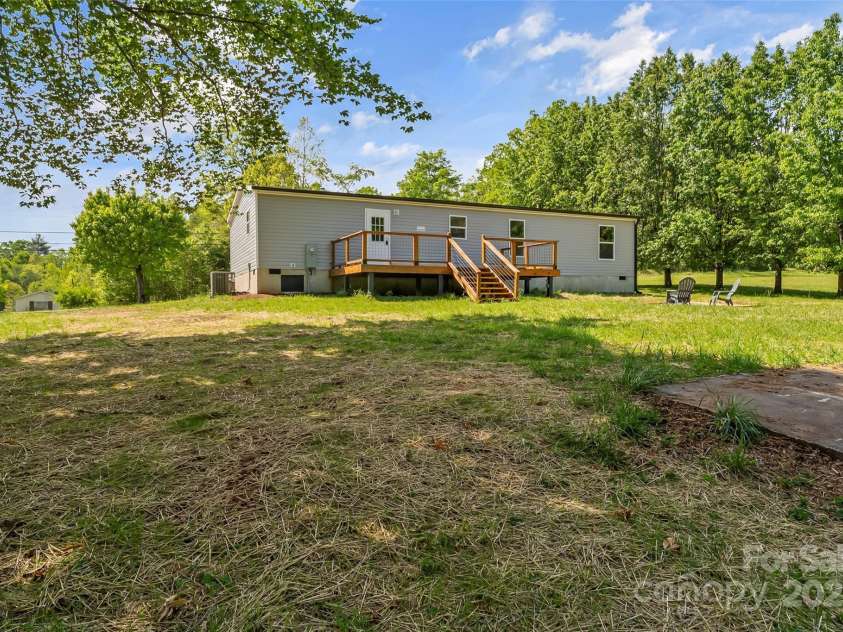 808 Vine Arden Road, Morganton, NC 28655.  MLS# CAR4251909, YatesRealty ID 8644. 