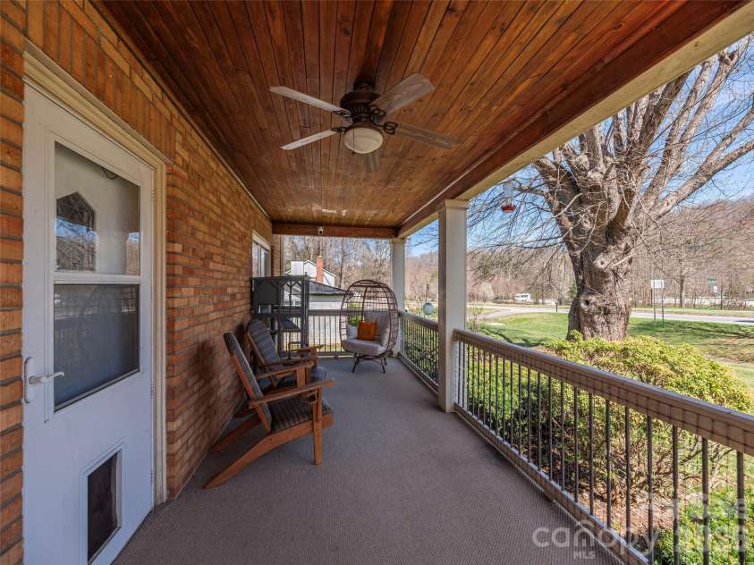 20 Zemery Lane, Waynesville, NC 28786.  MLS# CAR4359069, YatesRealty ID 8645. 