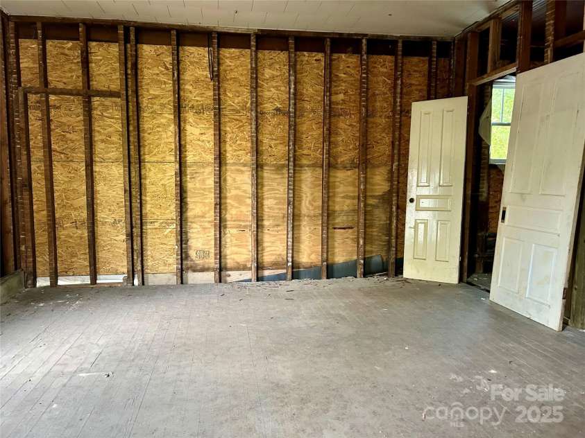 306 Carolina Avenue, Spencer, NC 28159.  MLS# CAR4251894, YatesRealty ID 8645. 