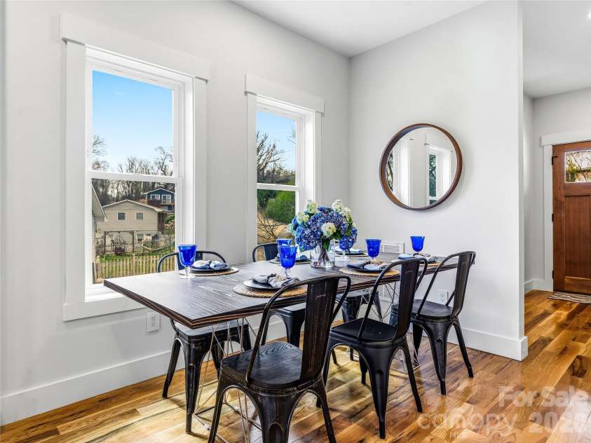 117 Third Street, Asheville, NC 28803.  MLS# CAR4358061, YatesRealty ID 8647. 