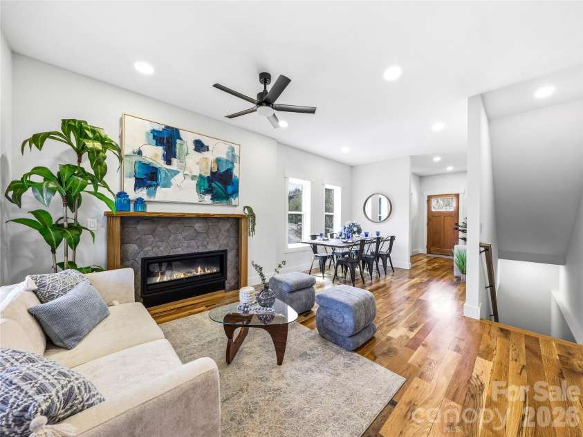 117 Third Street, Asheville, NC 28803.  MLS# CAR4358061, YatesRealty ID 8647. 