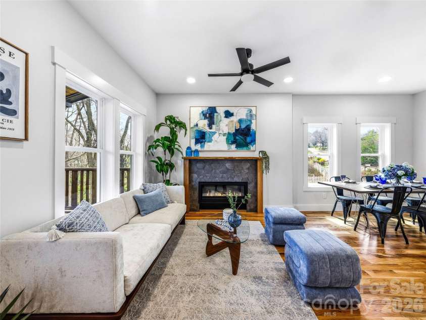 117 Third Street, Asheville, NC 28803.  MLS# CAR4358061, YatesRealty ID 8647. 