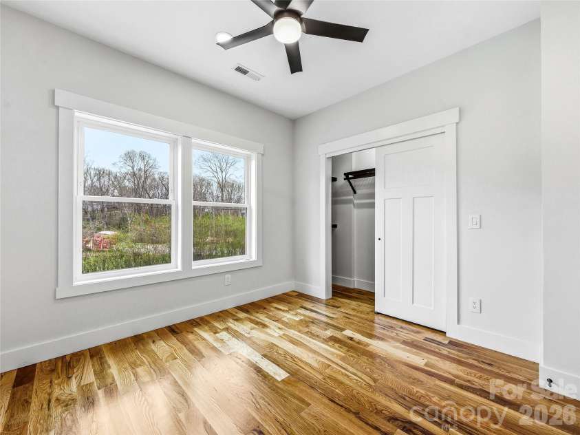 117 Third Street, Asheville, NC 28803.  MLS# CAR4358061, YatesRealty ID 8647. 