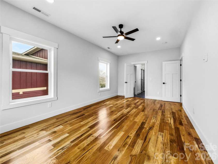 117 Third Street, Asheville, NC 28803.  MLS# CAR4358061, YatesRealty ID 8647. 