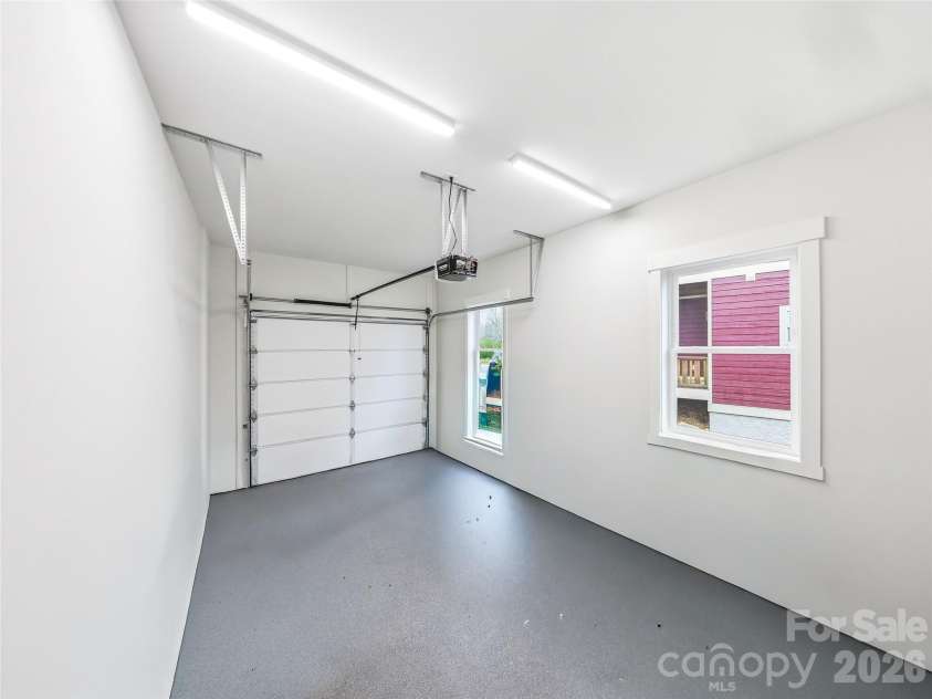 117 Third Street, Asheville, NC 28803.  MLS# CAR4358061, YatesRealty ID 8647. 