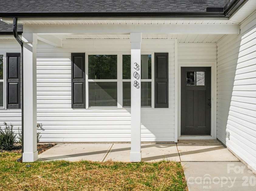308 White Street, Marshville, NC 28103.  MLS# CAR4365251, YatesRealty ID 8648. 
