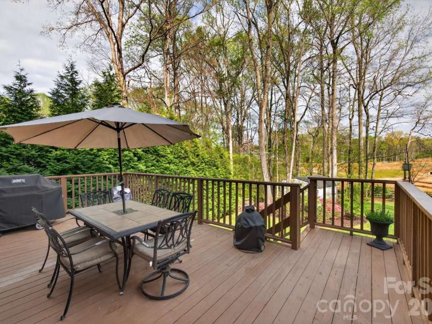 121 Sterling Court, Salisbury, NC 28144.  MLS# CAR4364797, YatesRealty ID 8649. Deck