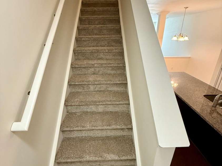 12716 Persimmon Tree Drive, Charlotte, NC 28273.  MLS# CAR4334571, YatesRealty ID 865. Stairwell