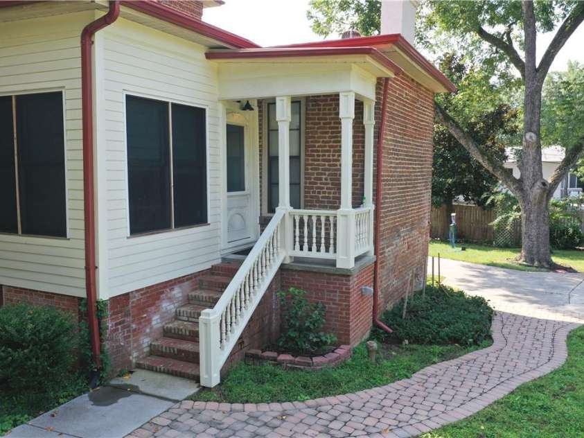 318 Camden Road, Wadesboro, NC 28170.  MLS# CAR3904497, YatesRealty ID 865. STEPS INTO THE HUGE UTILITY/LAUNDRY ROOM & KITCHEN