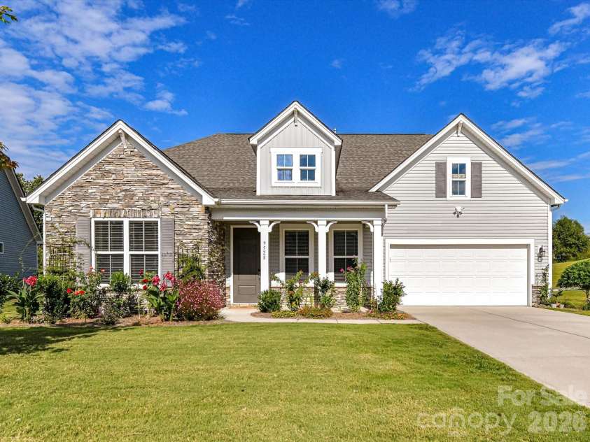 9528 Horsebit Lane, Concord, NC 28027.  MLS# CAR4347652, YatesRealty ID 8650. Priced to MOVE!