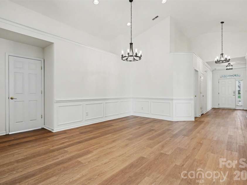 977 Platinum Drive, Fort Mill, SC 29708.  MLS# CAR4363219, YatesRealty ID 8651. 