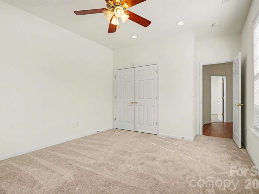 977 Platinum Drive, Fort Mill, SC 29708.  MLS# CAR4363219, YatesRealty ID 8651. 