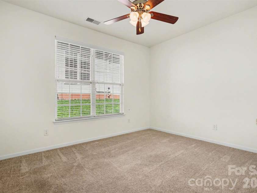 977 Platinum Drive, Fort Mill, SC 29708.  MLS# CAR4363219, YatesRealty ID 8651. 