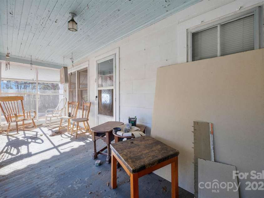 2012 Baton Rouge Road, Chester, SC 29706.  MLS# CAR4328649, YatesRealty ID 8652. 