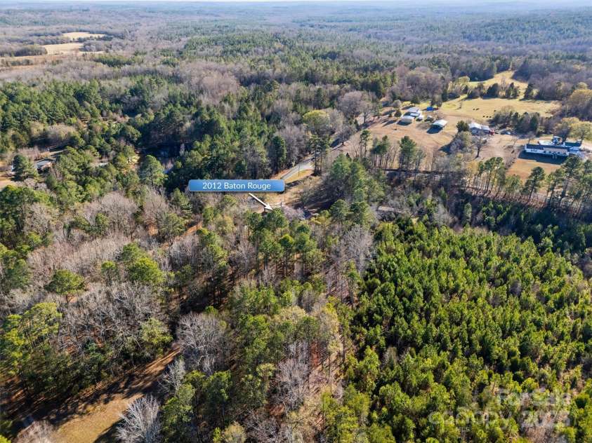 2012 Baton Rouge Road, Chester, SC 29706.  MLS# CAR4328649, YatesRealty ID 8652. 