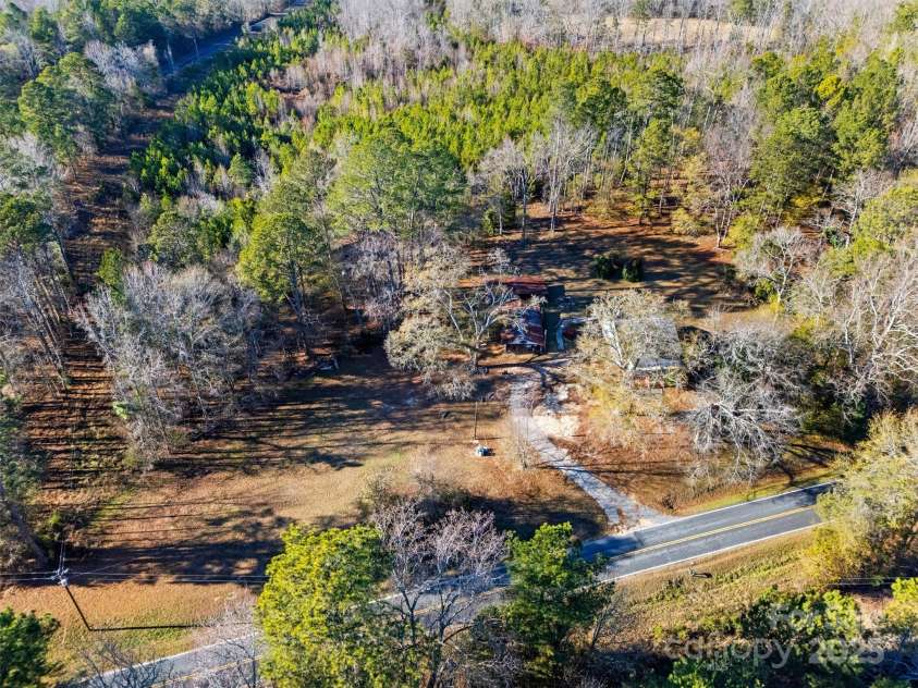 2012 Baton Rouge Road, Chester, SC 29706.  MLS# CAR4328649, YatesRealty ID 8652. 