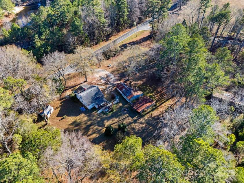 2012 Baton Rouge Road, Chester, SC 29706.  MLS# CAR4328649, YatesRealty ID 8652. 