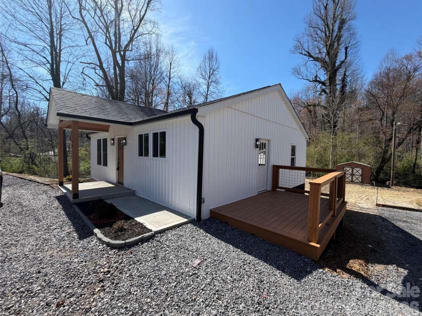 5588 Sugar Hill Road, Marion, NC 28752.  MLS# CAR4358753, YatesRealty ID 8653. 