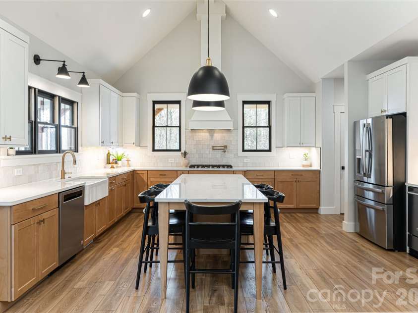 13 Cambridge Drive, Candler, NC 28715.  MLS# CAR4343251, YatesRealty ID 8656. Chef's Kitchen with Dramatic Vaulted Ceilings