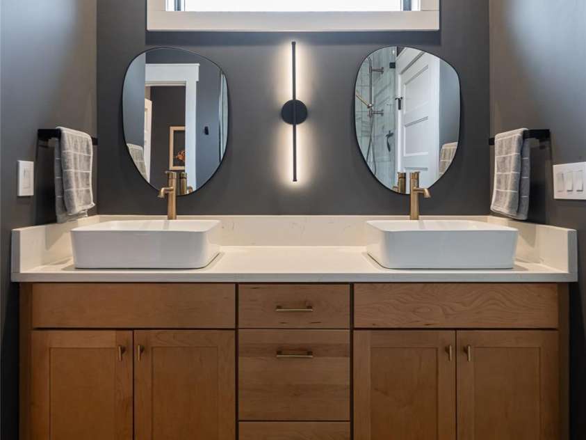 13 Cambridge Drive, Candler, NC 28715.  MLS# CAR4343251, YatesRealty ID 8656. Spa-Inspired Primary Bath w/ dual Vanities