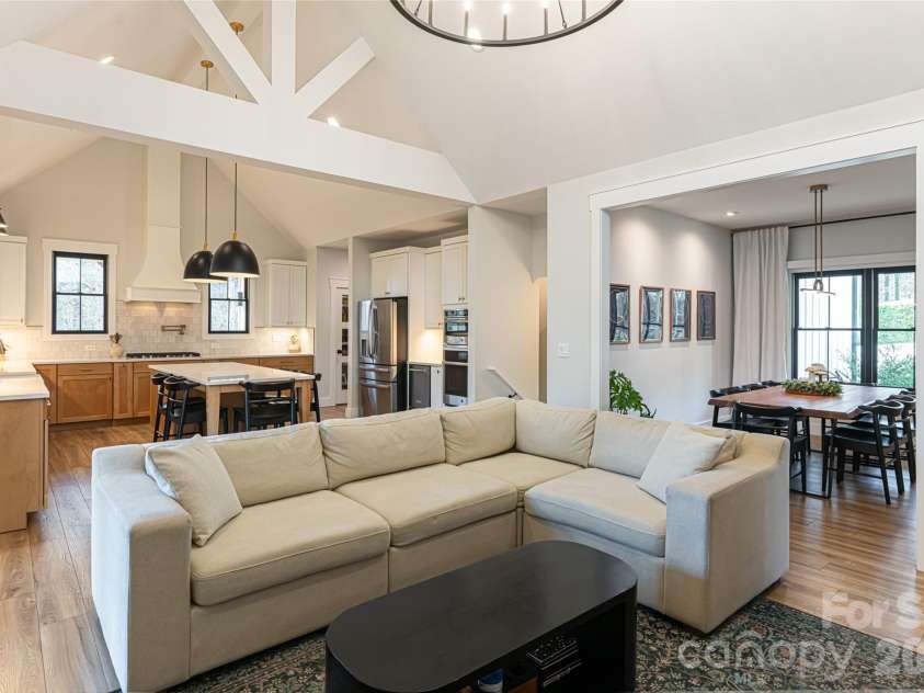 13 Cambridge Drive, Candler, NC 28715.  MLS# CAR4343251, YatesRealty ID 8656. Sun-drenched Open Concept Living