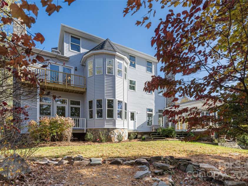 4950 Canterbury Place, Morganton, NC 28655.  MLS# CAR4251001, YatesRealty ID 8660. 