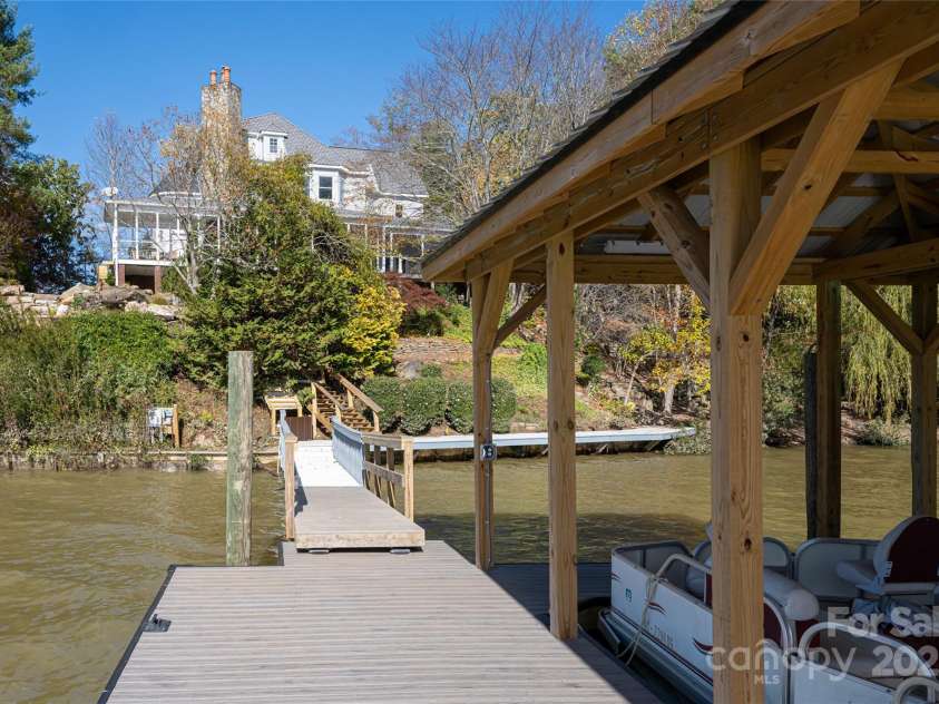 4950 Canterbury Place, Morganton, NC 28655.  MLS# CAR4251001, YatesRealty ID 8660. 