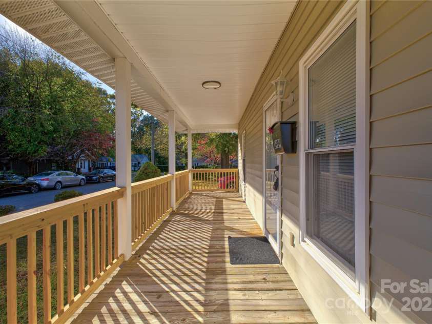 5909 Maple Street, Charlotte, NC 28269.  MLS# CAR4314238, YatesRealty ID 8661. Front Porch