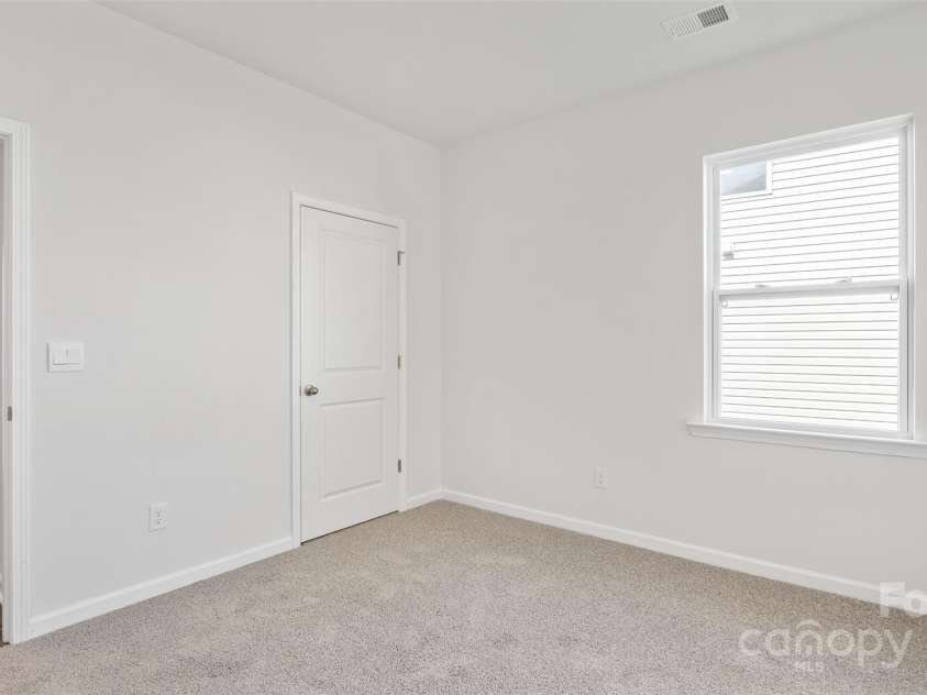 624 Country Oak Drive, Asheville, NC 28804.  MLS# CAR4252065, YatesRealty ID 8661. Photos are representative