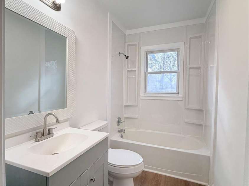 1114 Mount Olivet Road, Kannapolis, NC 28083.  MLS# CAR4350055, YatesRealty ID 8664. Bathroom