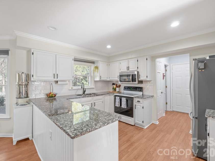 14604 Hanloch Court, Charlotte, NC 28262.  MLS# CAR4337953, YatesRealty ID 8666. 