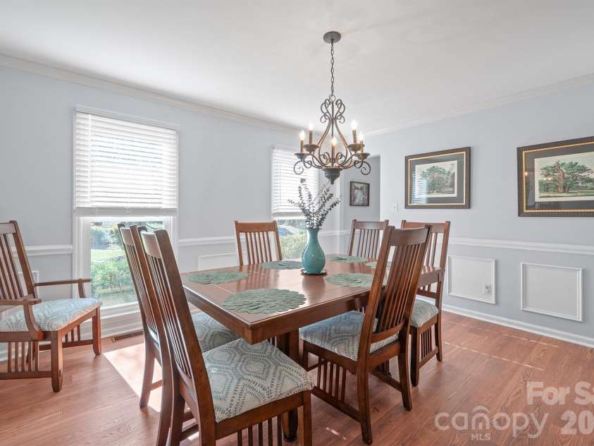 14604 Hanloch Court, Charlotte, NC 28262.  MLS# CAR4337953, YatesRealty ID 8666. Dining room