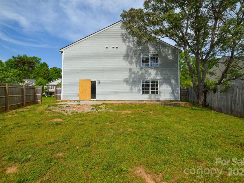 5219 Biederbeck Drive, Charlotte, NC 28212.  MLS# CAR4248712, YatesRealty ID 8667. 