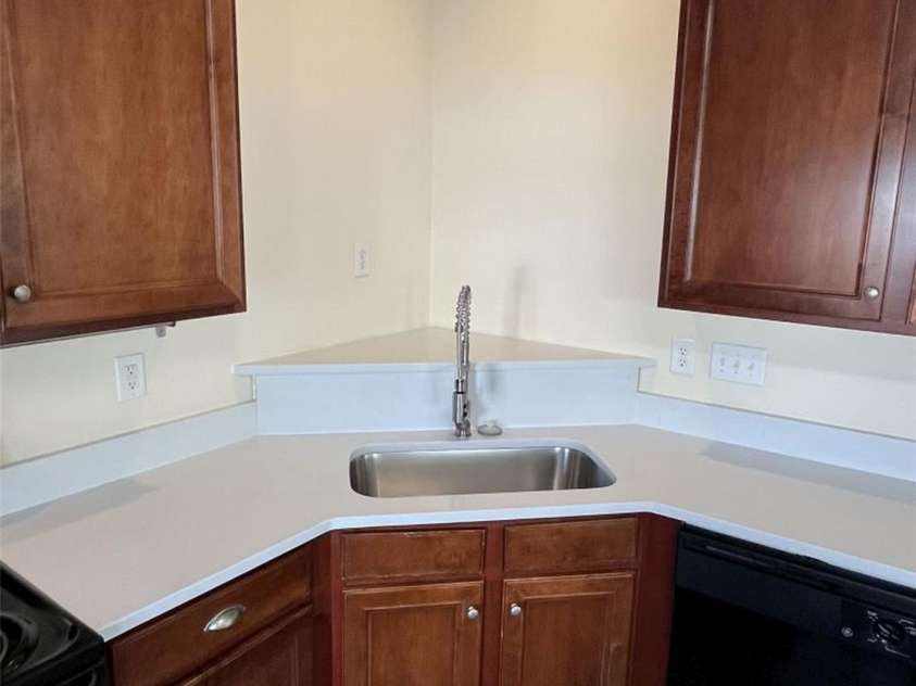12120 Stratfield Place Circle, Pineville, NC 28134.  MLS# CAR4251073, YatesRealty ID 8668. 