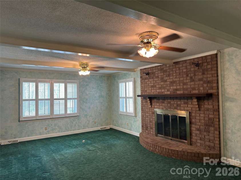 1215 Wiltshire Drive, Kannapolis, NC 28081.  MLS# CAR4360332, YatesRealty ID 8669. Den