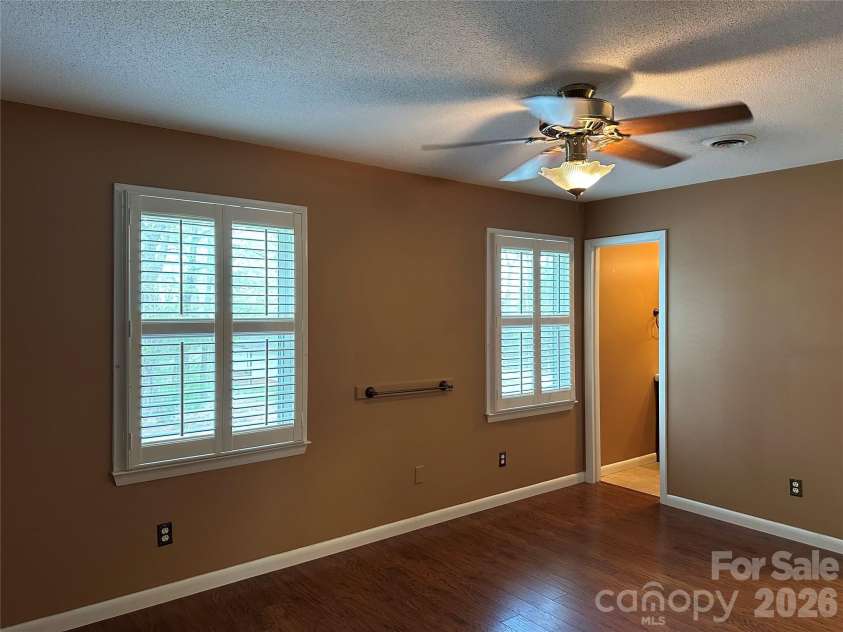 1215 Wiltshire Drive, Kannapolis, NC 28081.  MLS# CAR4360332, YatesRealty ID 8669. Primary