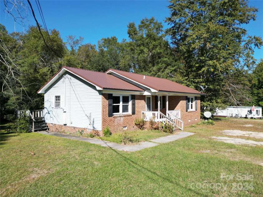 306 White Oak Street, Morven, NC 28119.  MLS# CAR4190726, YatesRealty ID 867. 