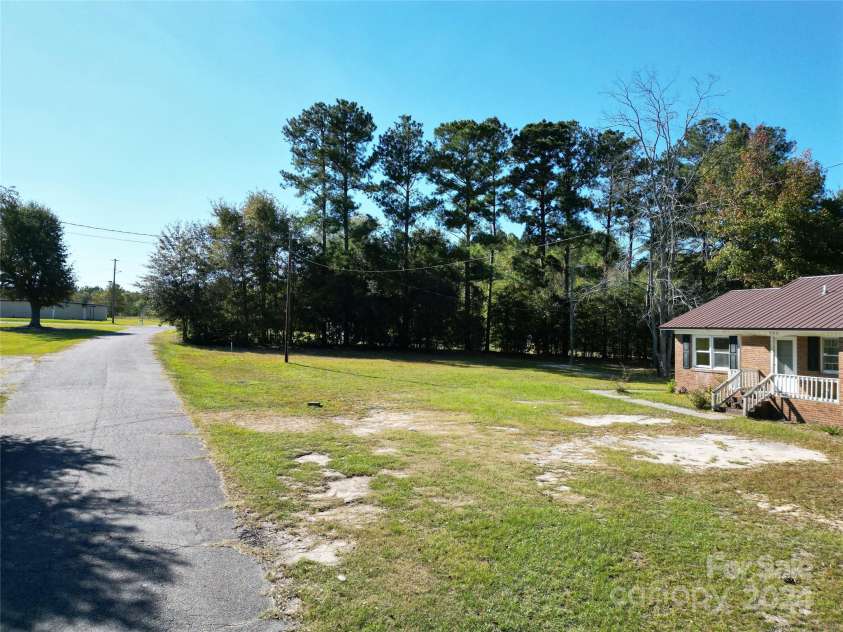 306 White Oak Street, Morven, NC 28119.  MLS# CAR4190726, YatesRealty ID 867. 