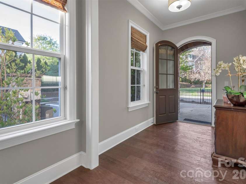 131 Boyce Road, Charlotte, NC 28211.  MLS# CAR4313027, YatesRealty ID 8671. 