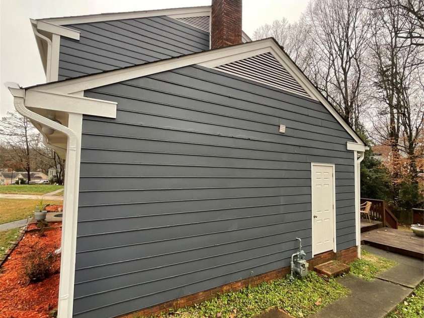 4922 Rivergreen Lane, Charlotte, NC 28227.  MLS# CAR4223753, YatesRealty ID 8672. 