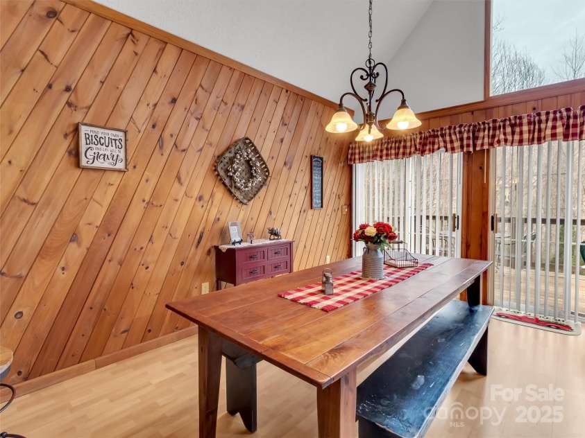 278 Barber Hill Drive, Waynesville, NC 28786.  MLS# CAR4224563, YatesRealty ID 8673. 