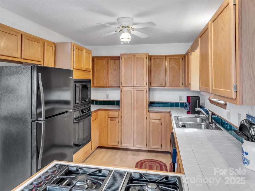 278 Barber Hill Drive, Waynesville, NC 28786.  MLS# CAR4224563, YatesRealty ID 8673. 