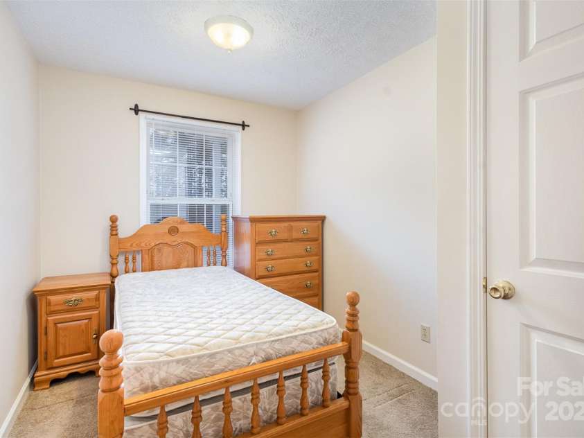 11918 Crabapple Lane, Huntersville, NC 28078.  MLS# CAR4225772, YatesRealty ID 8676. Bedroom 3 with walk-in closet